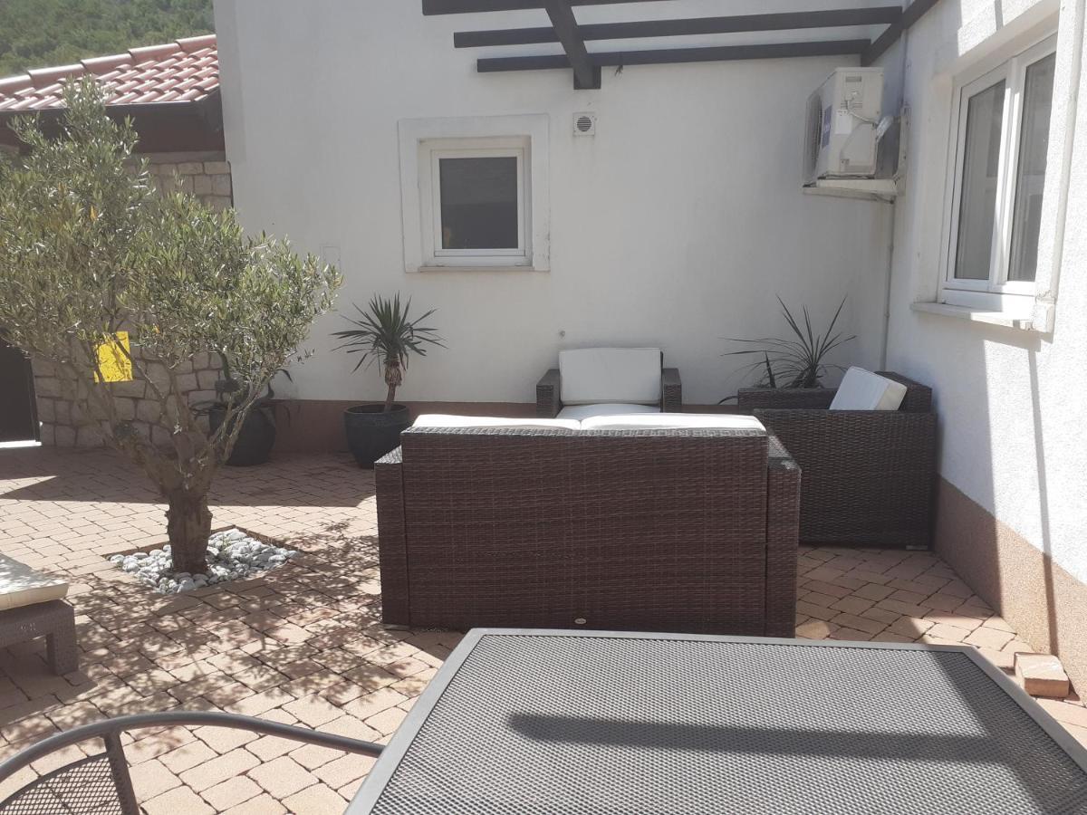 סנג' Villa Haus Niko מראה חיצוני תמונה
